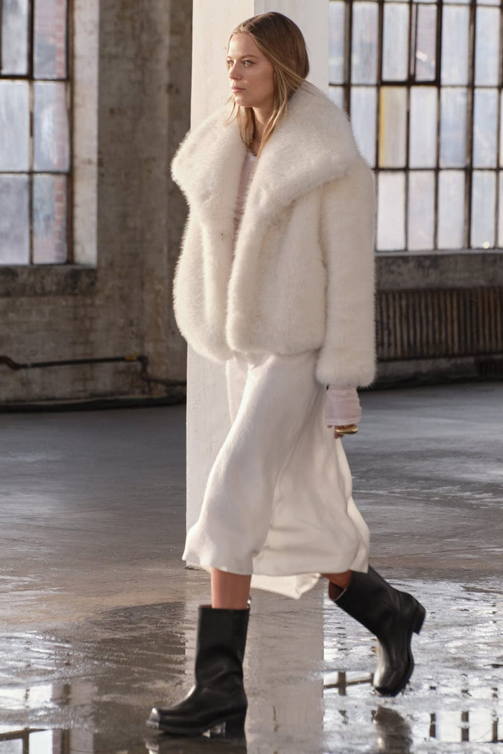 Daisy | Womens Short Faux Fur Collared Button Jacket