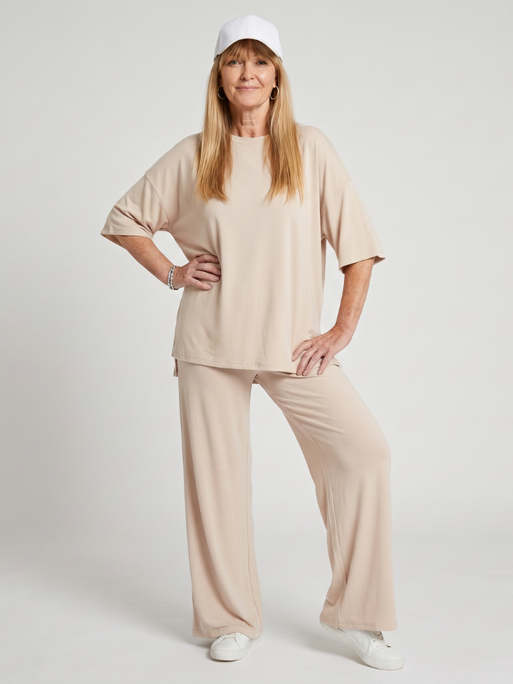 Effie | Womens Oversized Crew Neck Short Sleeve T-Shirt