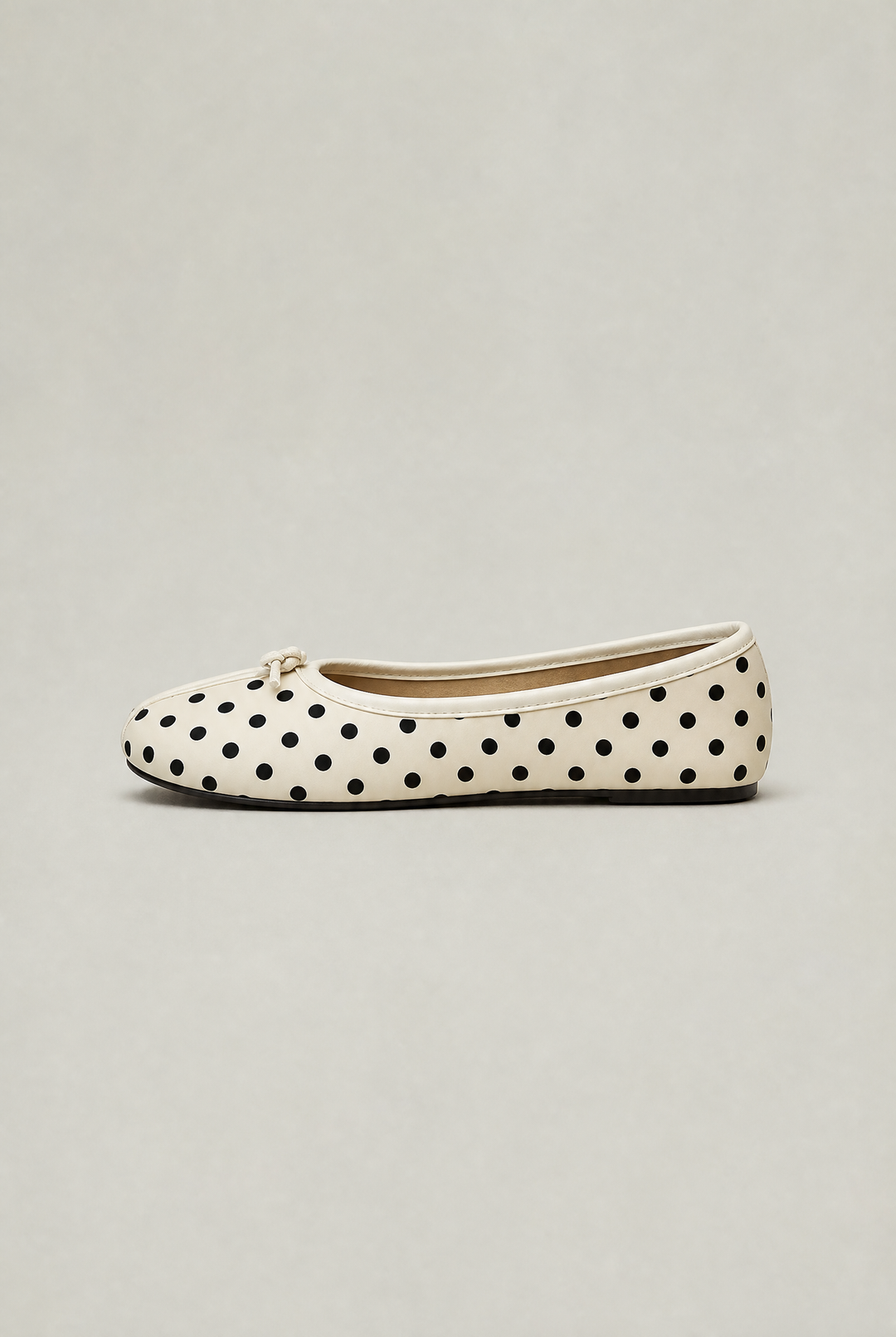 Arabella | Polka Dot Ballet Flats Pull on Bow