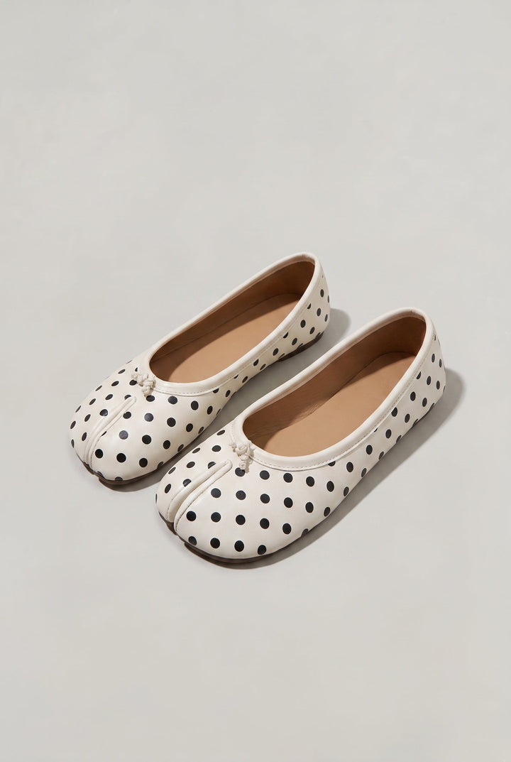 Arabella | Polka Dot Ballet Flats Pull on Bow