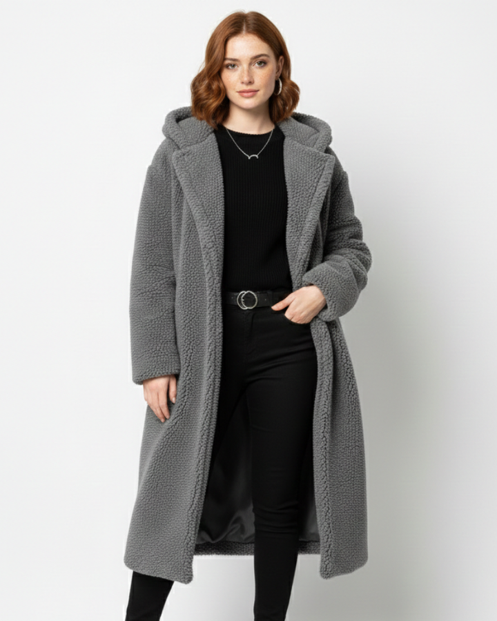 Imogen | Off White Faux Fur Hooded Oversized Coat