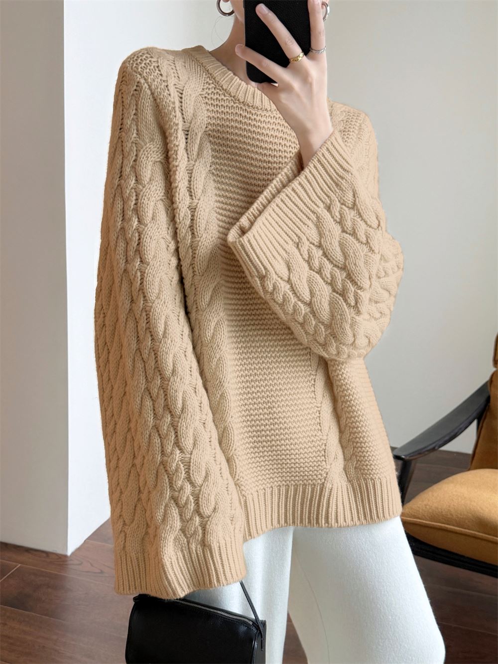Freya | Oversized Cable Knit Jumper
